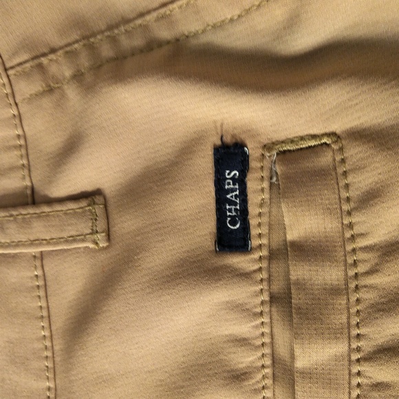 😃😃Chaps cargo shorts - Picture 4 of 4